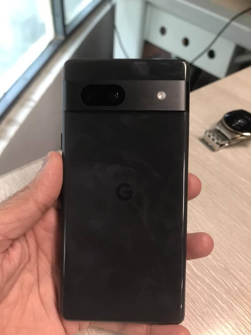 Google Pixel 7a 1