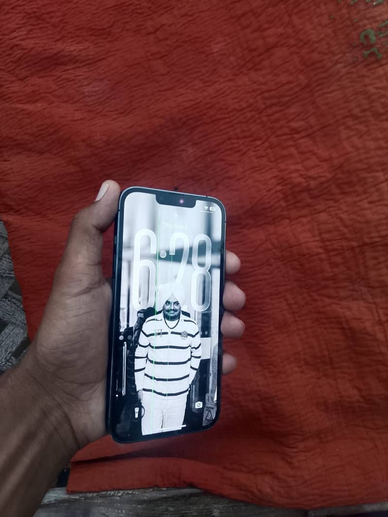 Apple iPhone 13 Pro 6