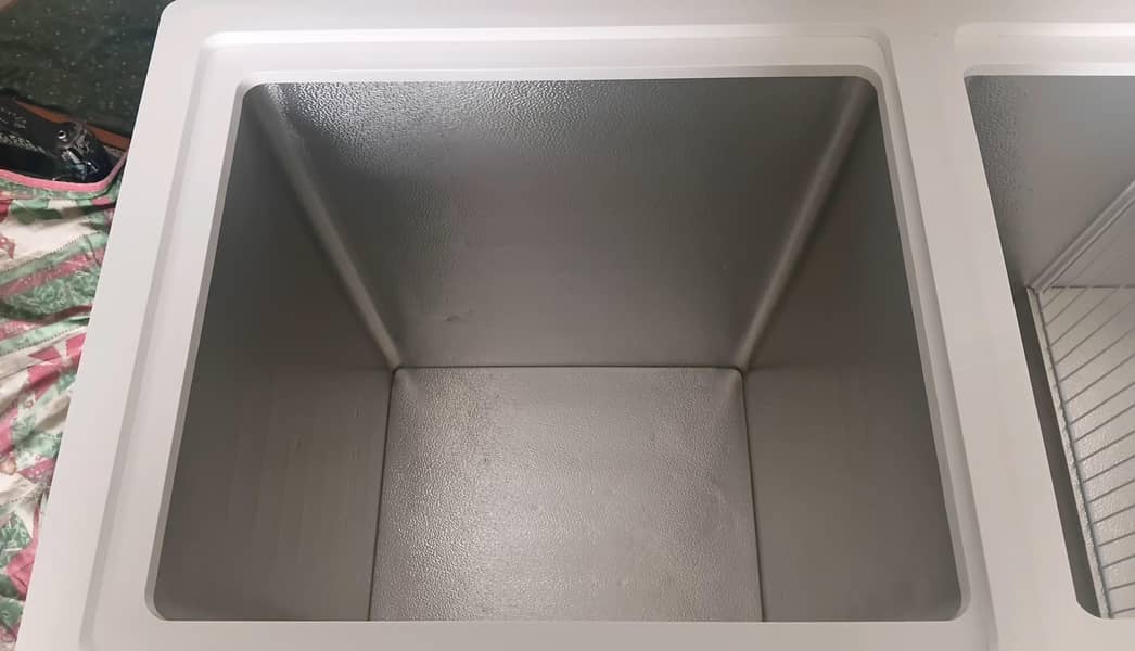 D Freezer 0