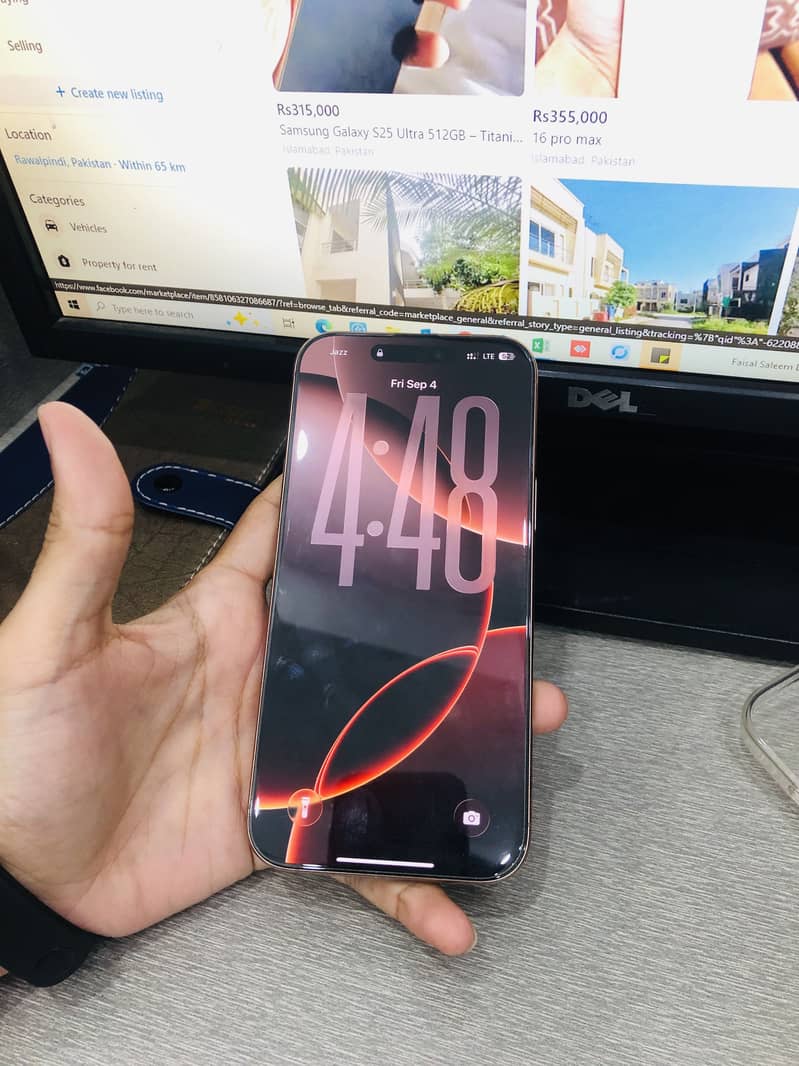 Apple iPhone 16 Pro Max 3