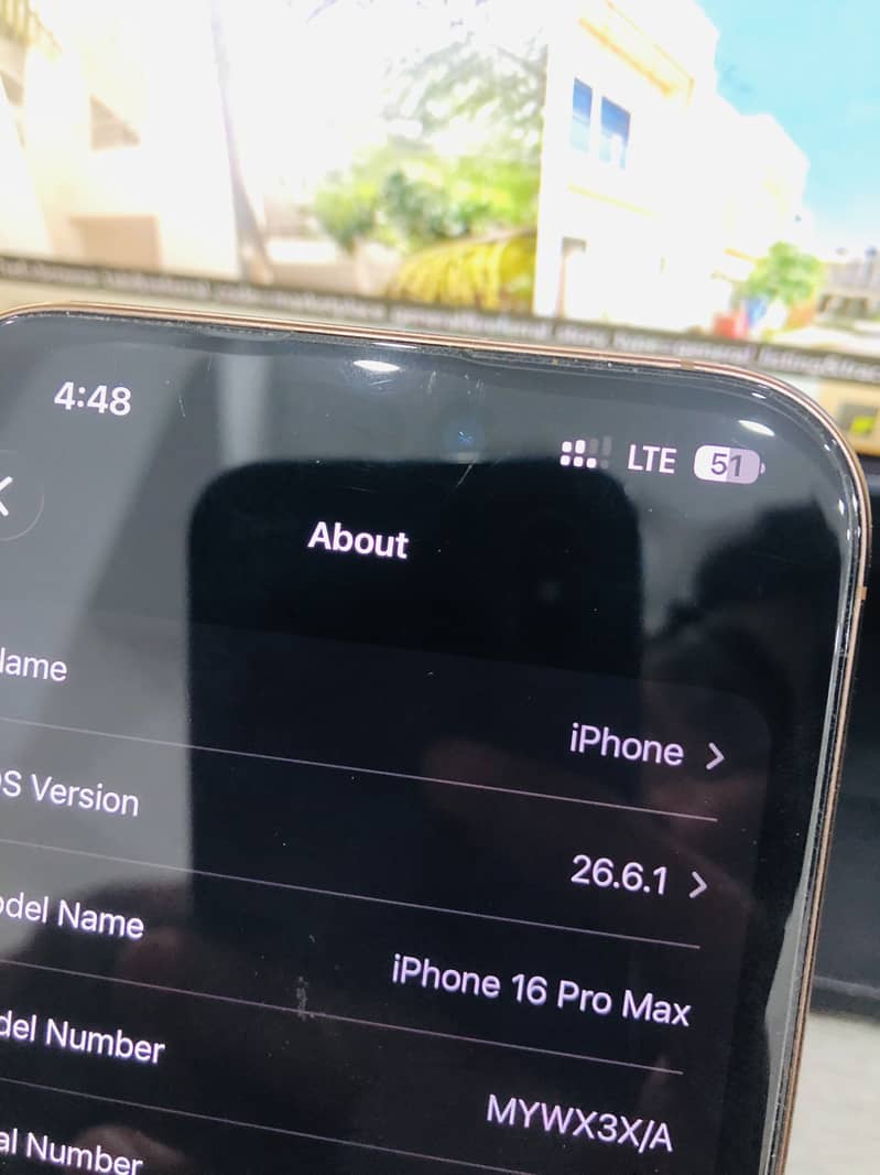 Apple iPhone 16 Pro Max 6