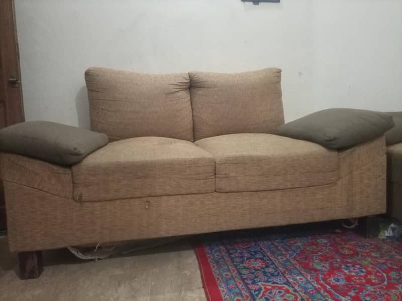 sofa. 4