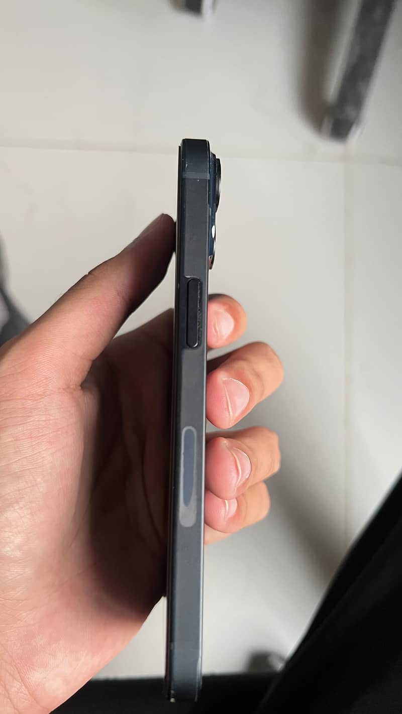 Iphone 14 2