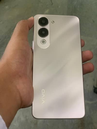 Vivo Y04