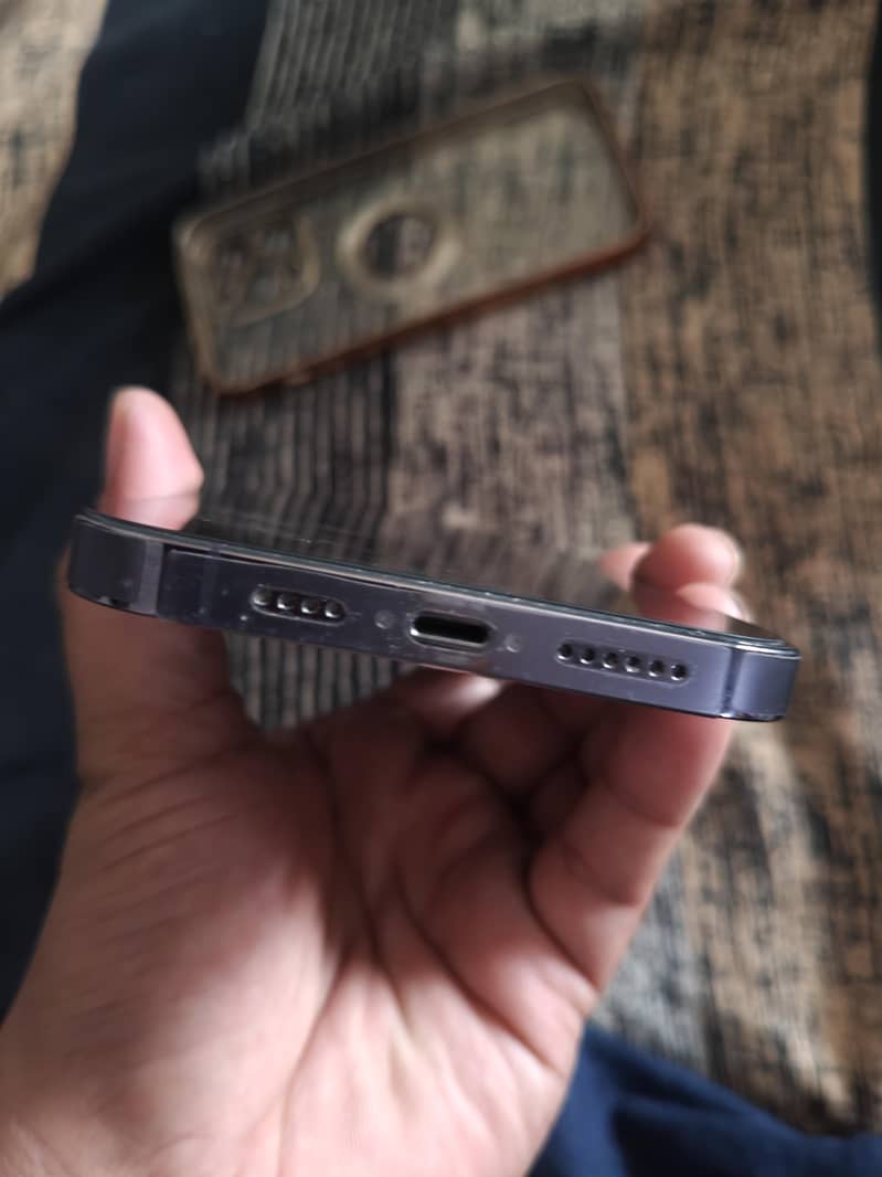 Apple iPhone 14 Pro Max 4