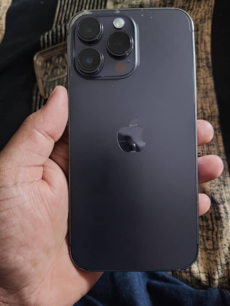 Apple iPhone 14 Pro Max 6