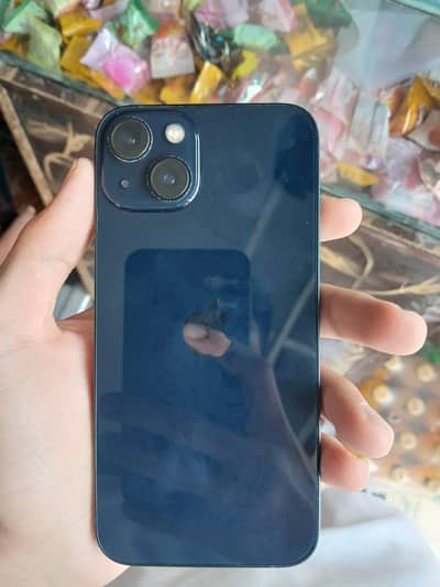 Apple iPhone 13