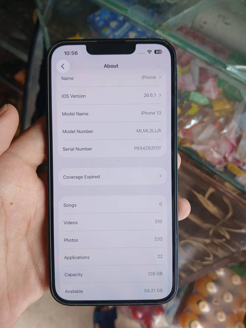 Apple iPhone 13 5