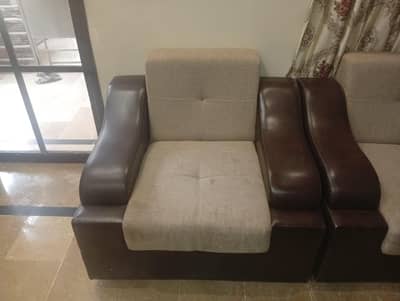 7 Seater Sofa set for sell "Urgent sale"