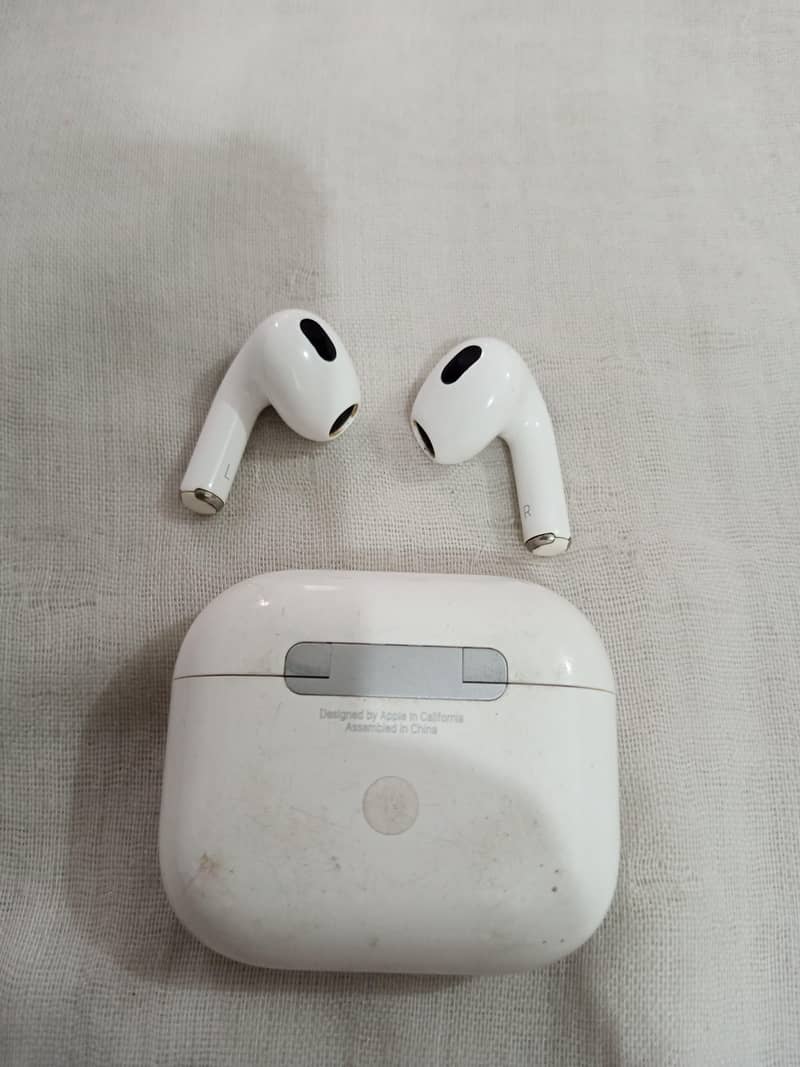 Apple iPhone 16 Pro Max 8