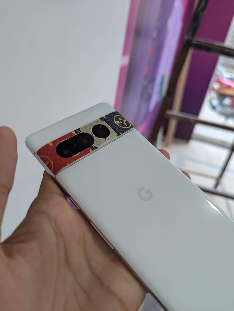 Google Pixel 7 Pro 2