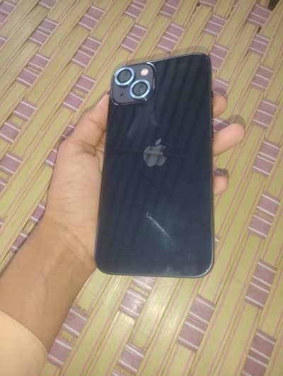 Apple iPhone 13