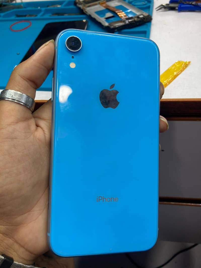 iPhone & Android repair 3