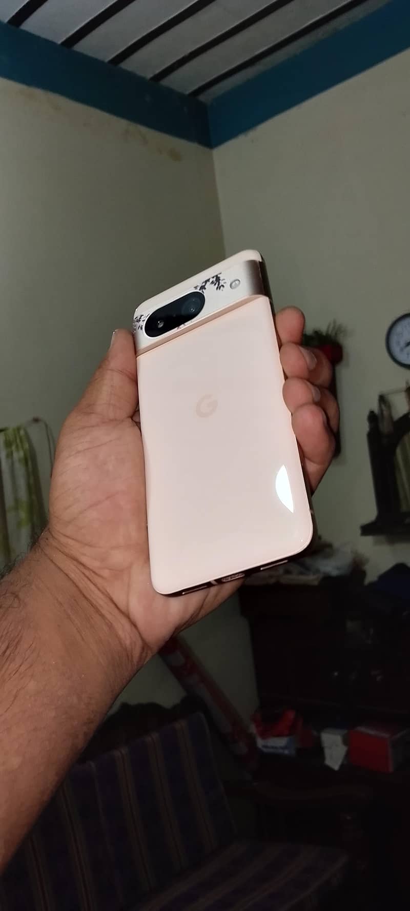 Google Pixel 8 1