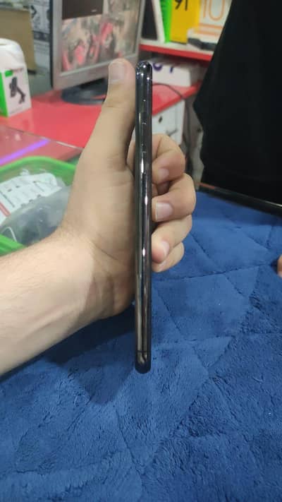Apple iPhone 11 Pro Max