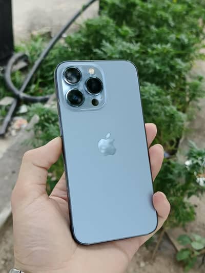 Apple iPhone 13 Pro