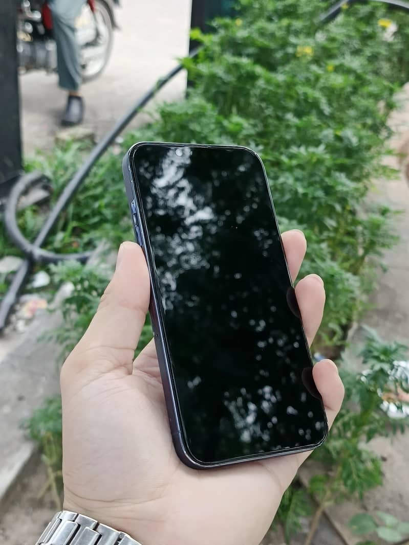 Apple iPhone 13 Pro 7