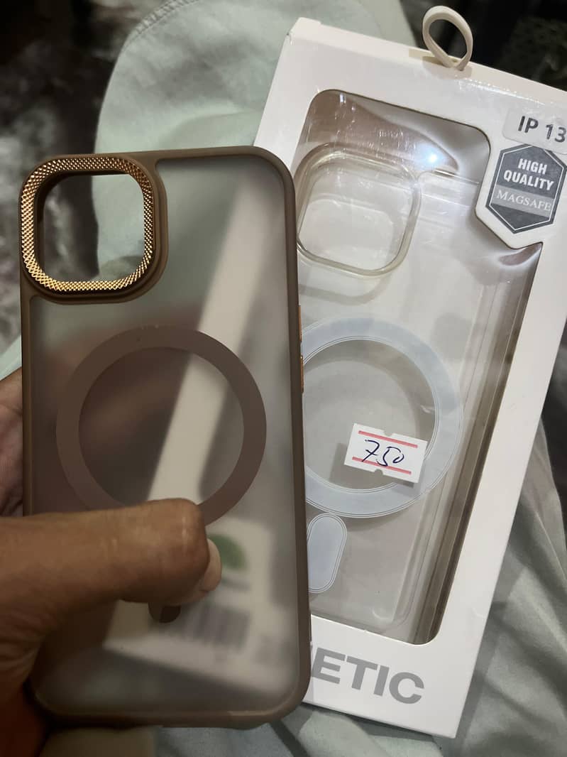 Apple iPhone 13 2