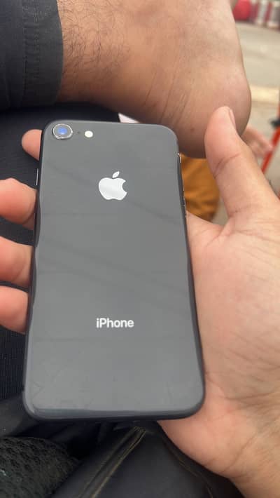 Apple iPhone 8