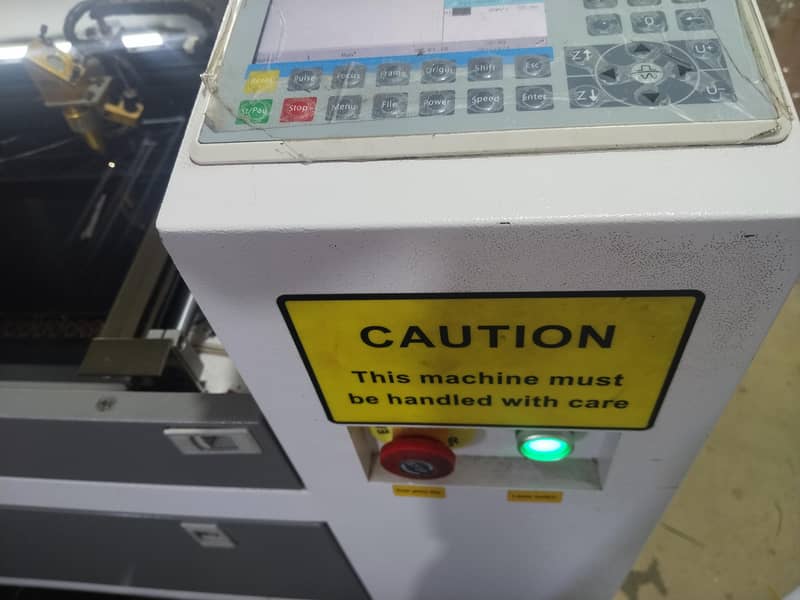 laser cutting machine 2