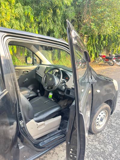 Suzuki Wagon R 2015