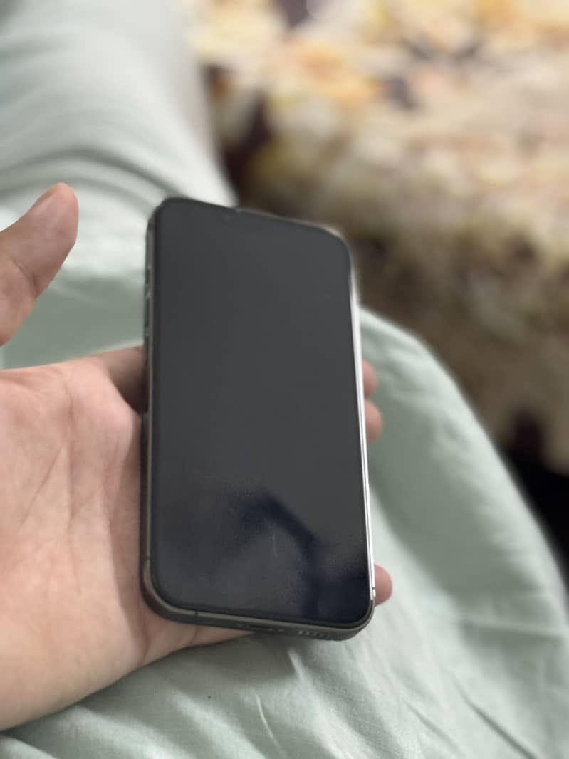 Apple iPhone 13 Pro 5
