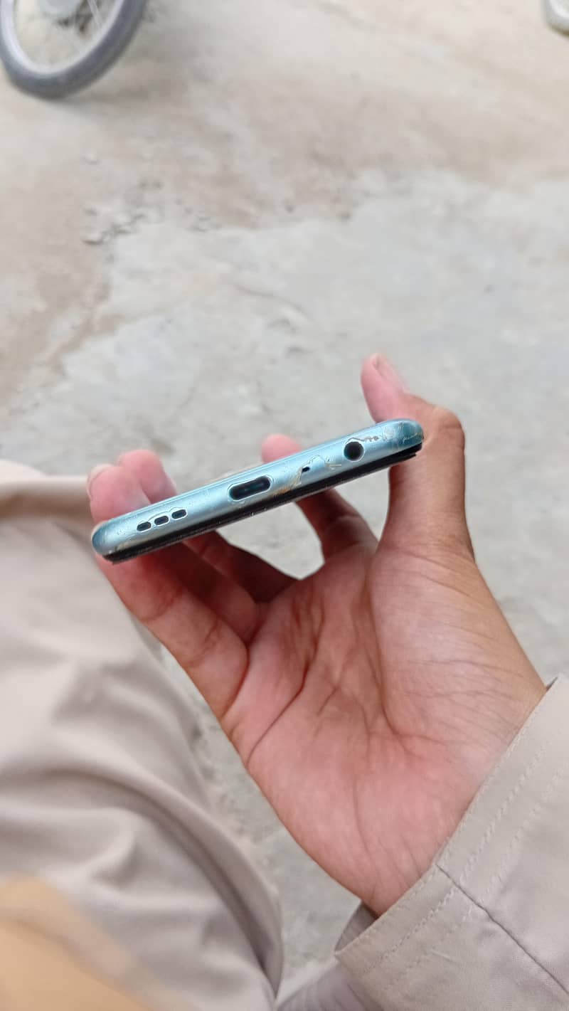 OPPO A96 10