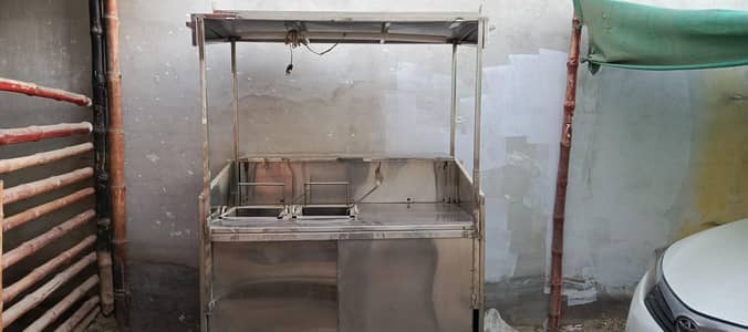 Fryer Counter Folding & Salamander for Pizza Fries.