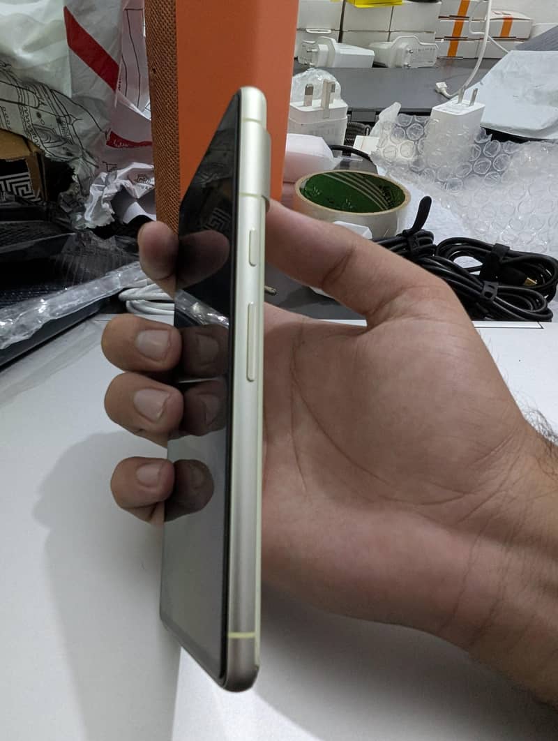Google Pixel 7 5