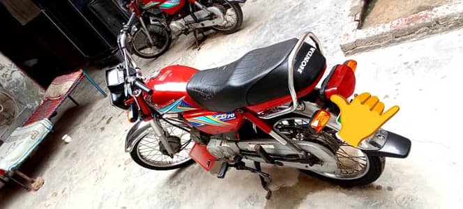 TOTAL GENUINE HONDA CD 70CC ARJENT SEAL