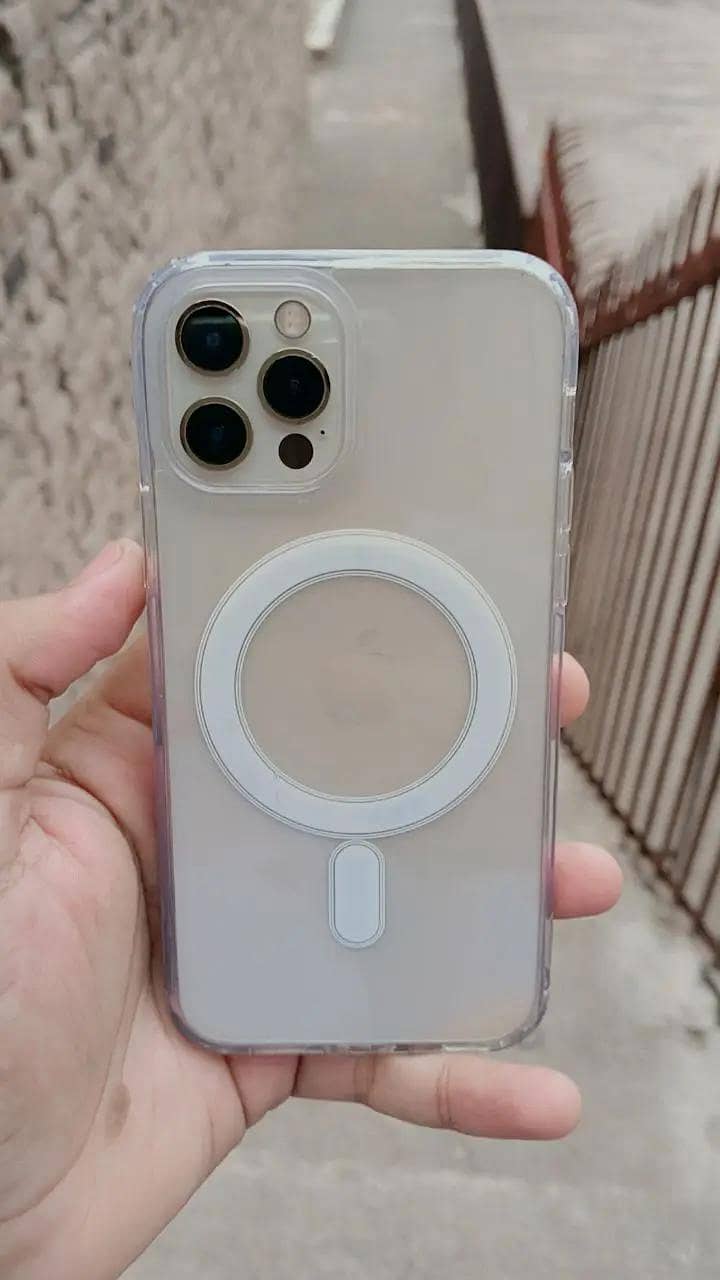 Apple iPhone 12 Pro 0
