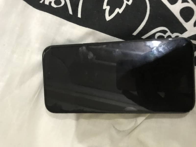 Apple iPhone 15 Pro Max 2