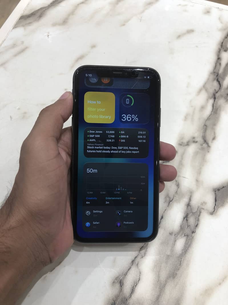 Apple iPhone 11 2