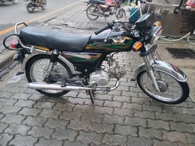 Road prince new condition only 20,hzr geniune drive