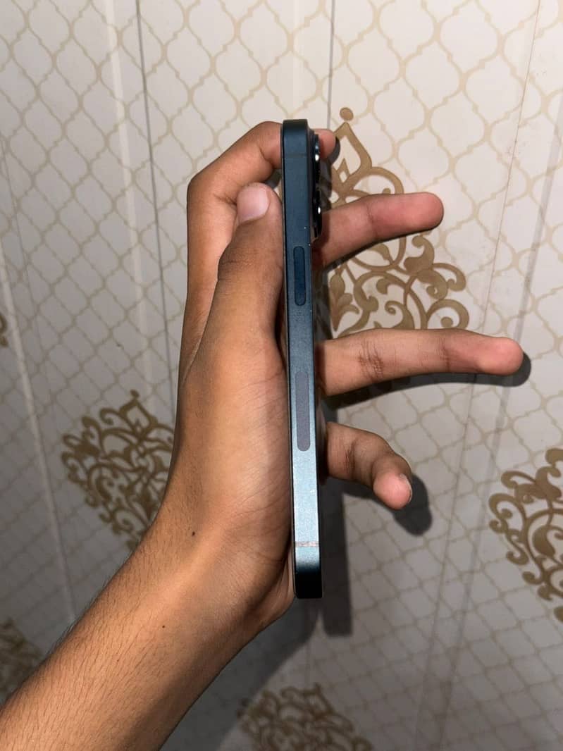 Apple iPhone 14 1
