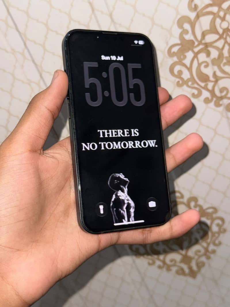 Apple iPhone 14 2