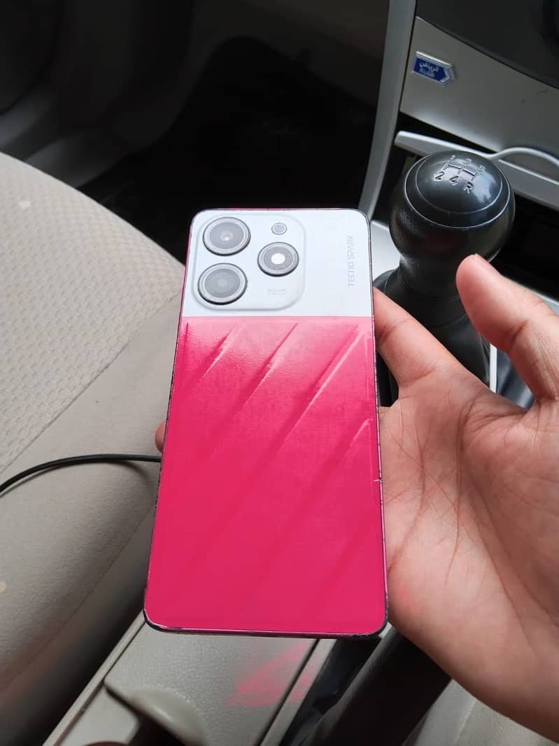 Tecno Spark 10 Pro 3