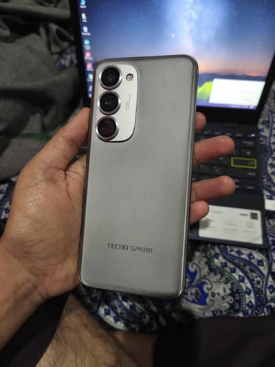 Tecno Spark 40 pro plus full box with 3 mah warranty