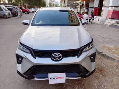 Toyota Fortuner Legender 2022