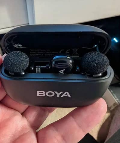 Boya Mini 2 Mic 10/10 in warranty 2 years.