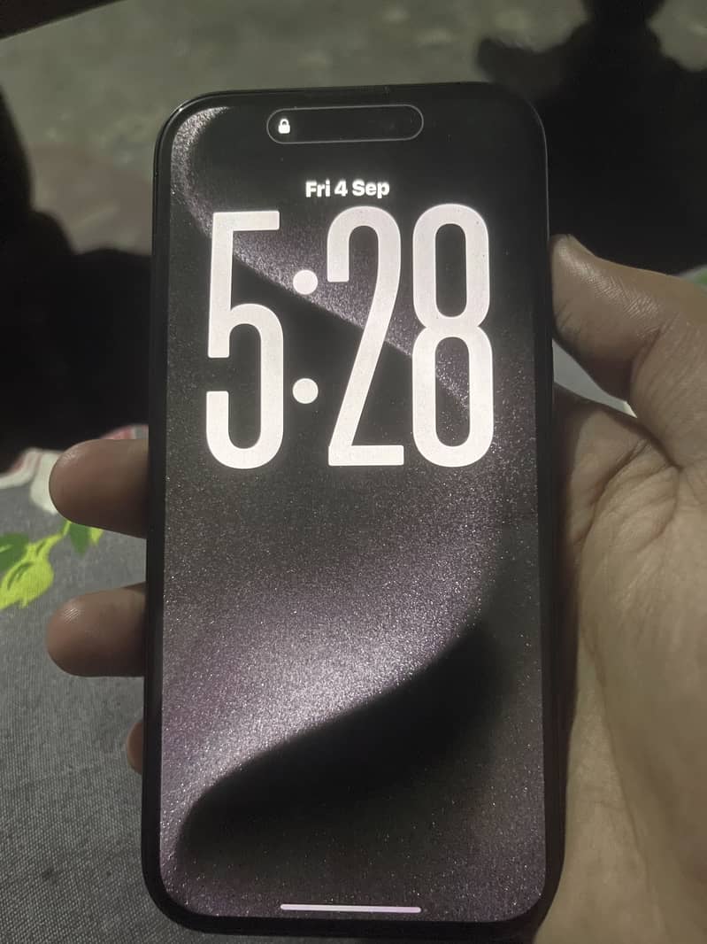 Apple iPhone 15 Pro 1