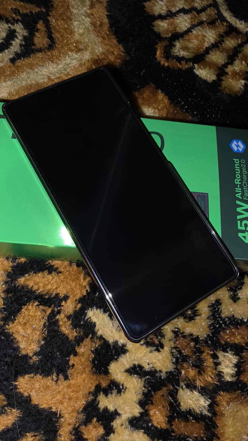 Infinix Note 40 9