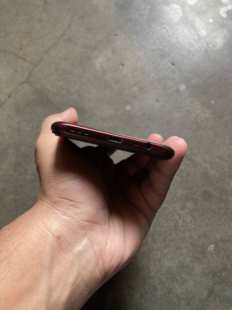 OPPO A31 0