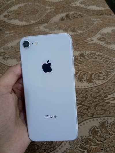Apple iPhone 8