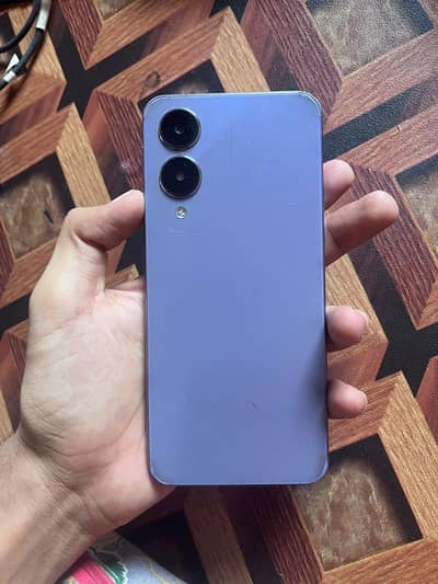 Vivo Y17s