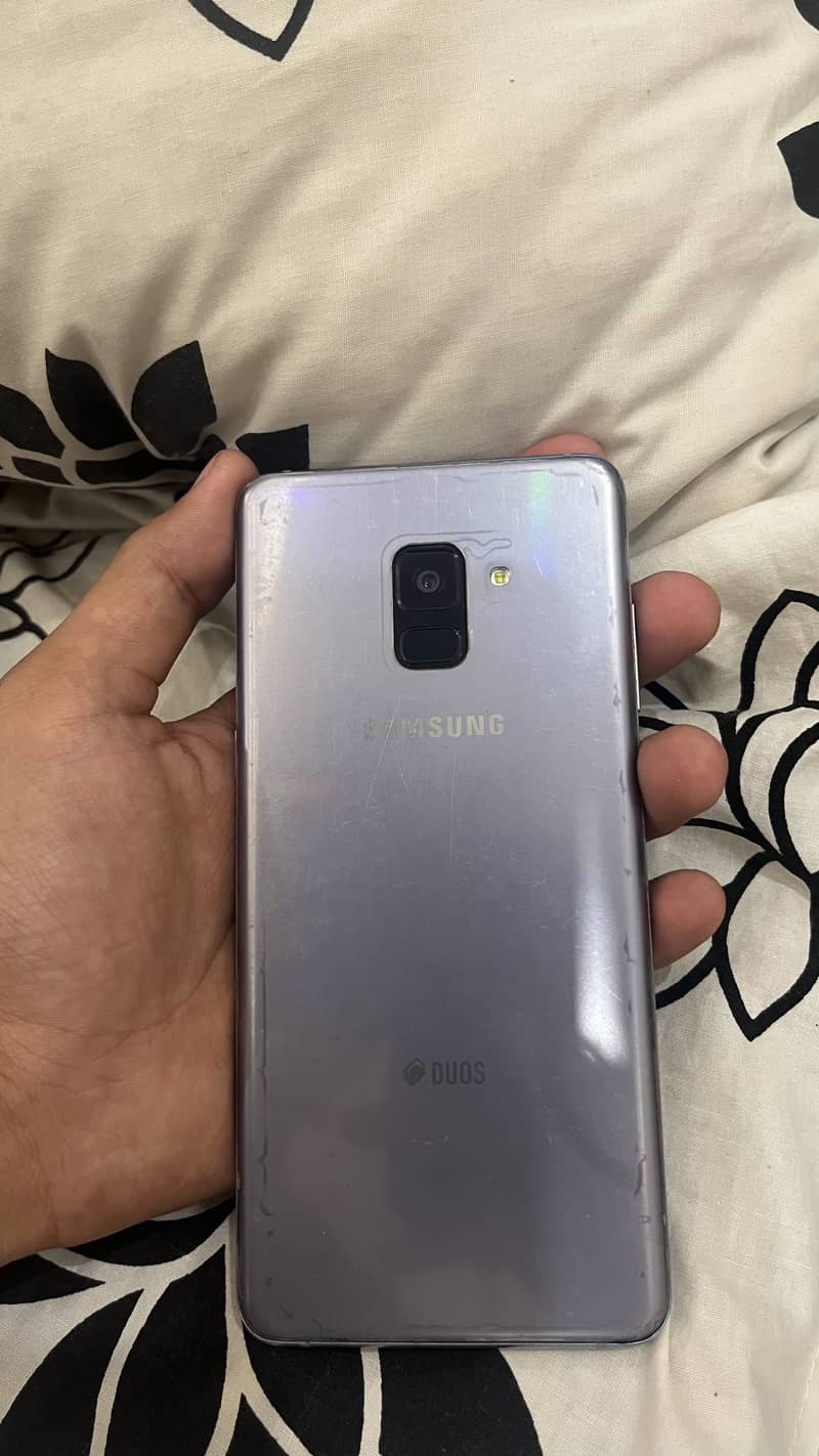 Samsung A8 Plus 3