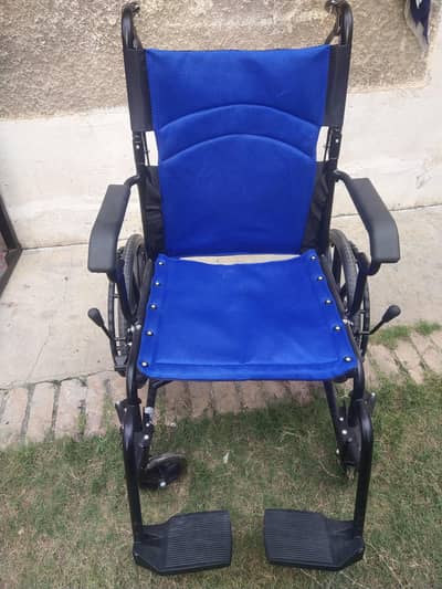 wheel chair with brakes