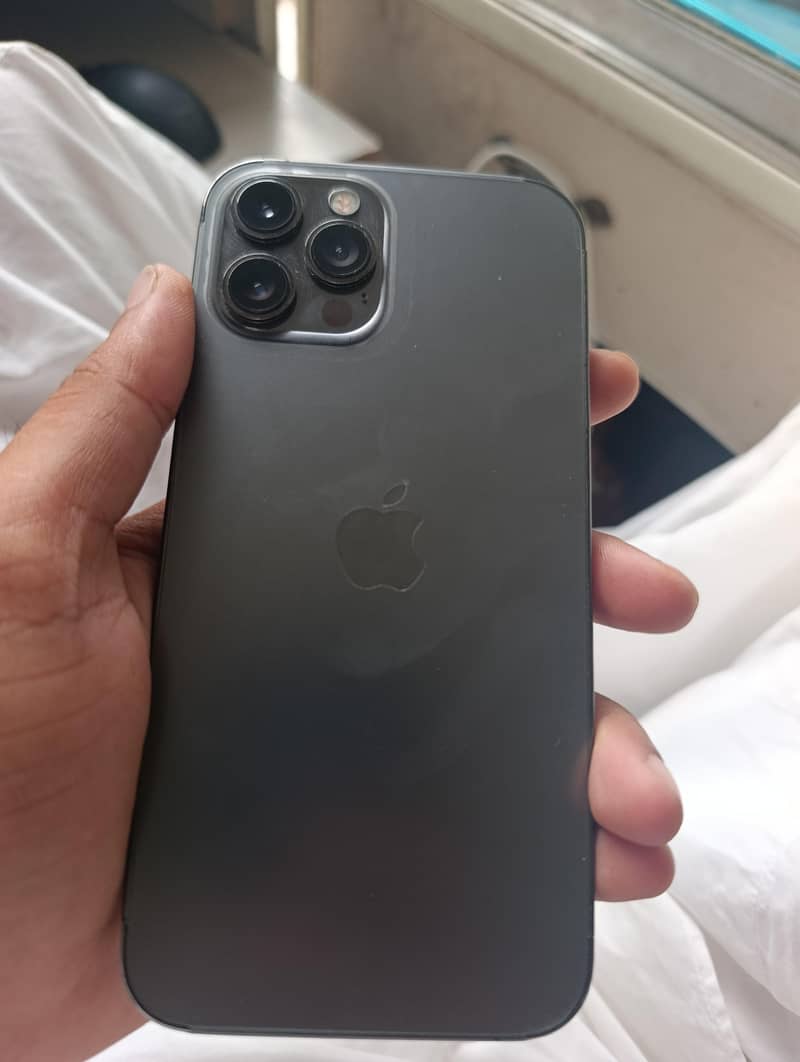 Apple iPhone 12 Pro Max 2