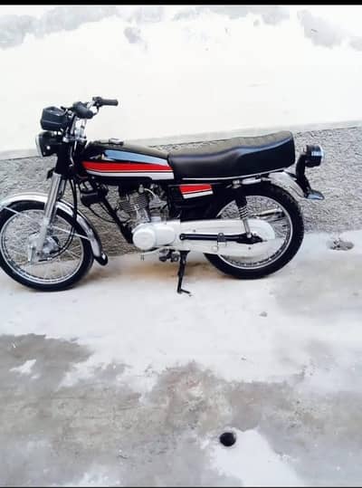 Honda bike 125 argent for sale 03=22=07=44=99=7=