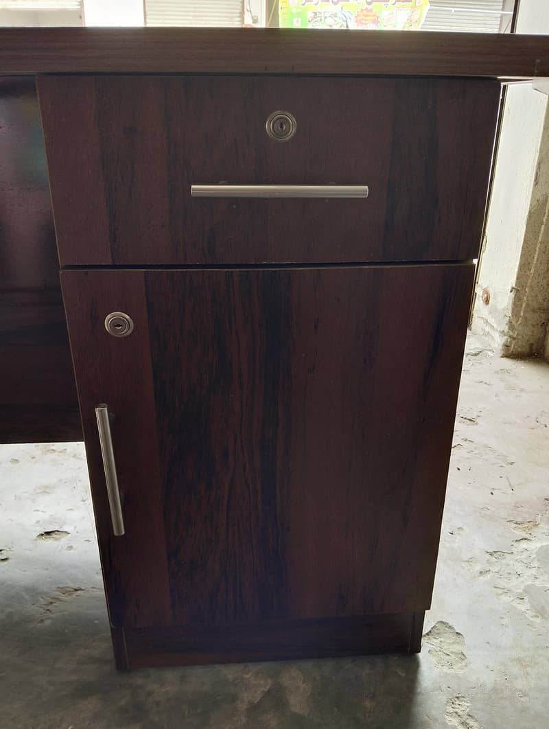 Computer table, Gaming table others e. t. c 2